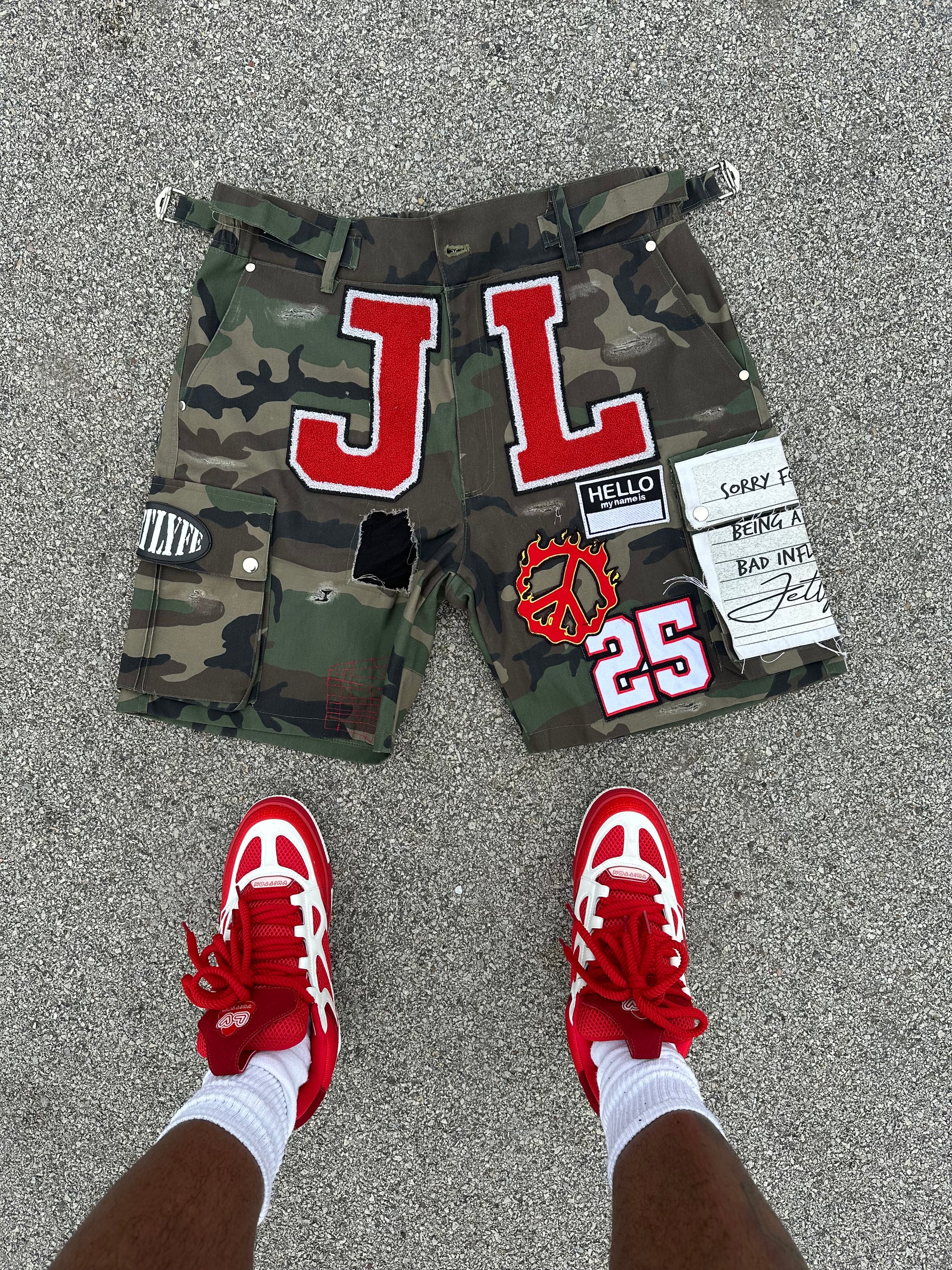 CAMO CARGO SHORTS